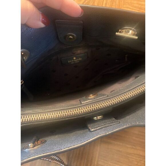 Kate Spade women’s black leather medium rectangle chain handle bag with pockets - Picture 5 of 10